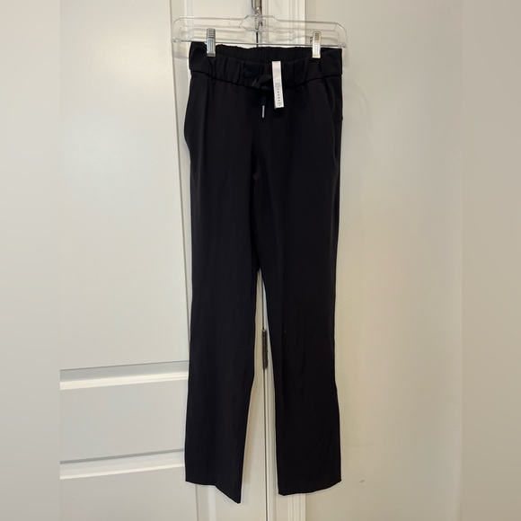 Lulu jogger - Picture 1 of 3